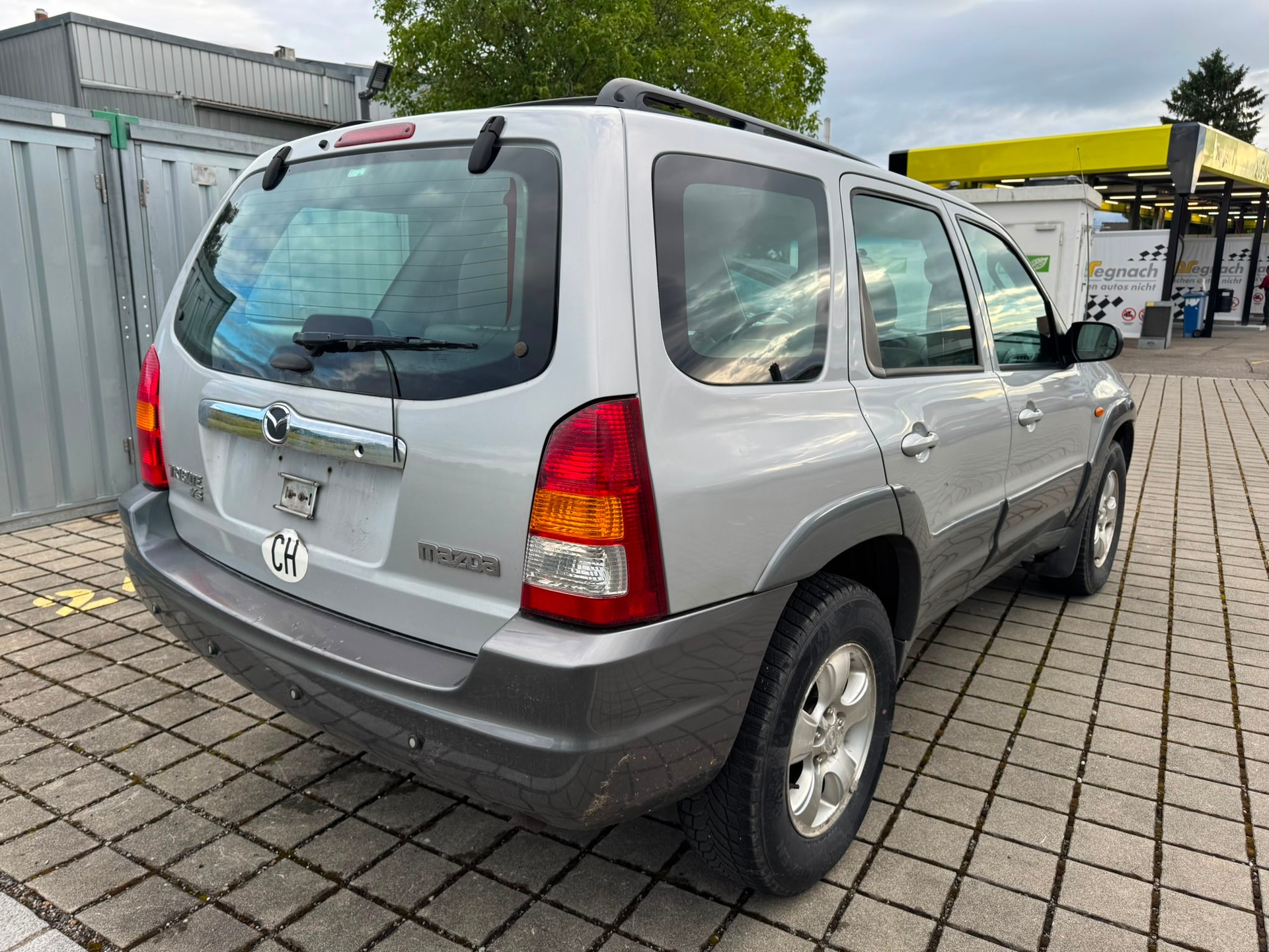 MAZDA Tribute 3.0 V6 Executive-image-8