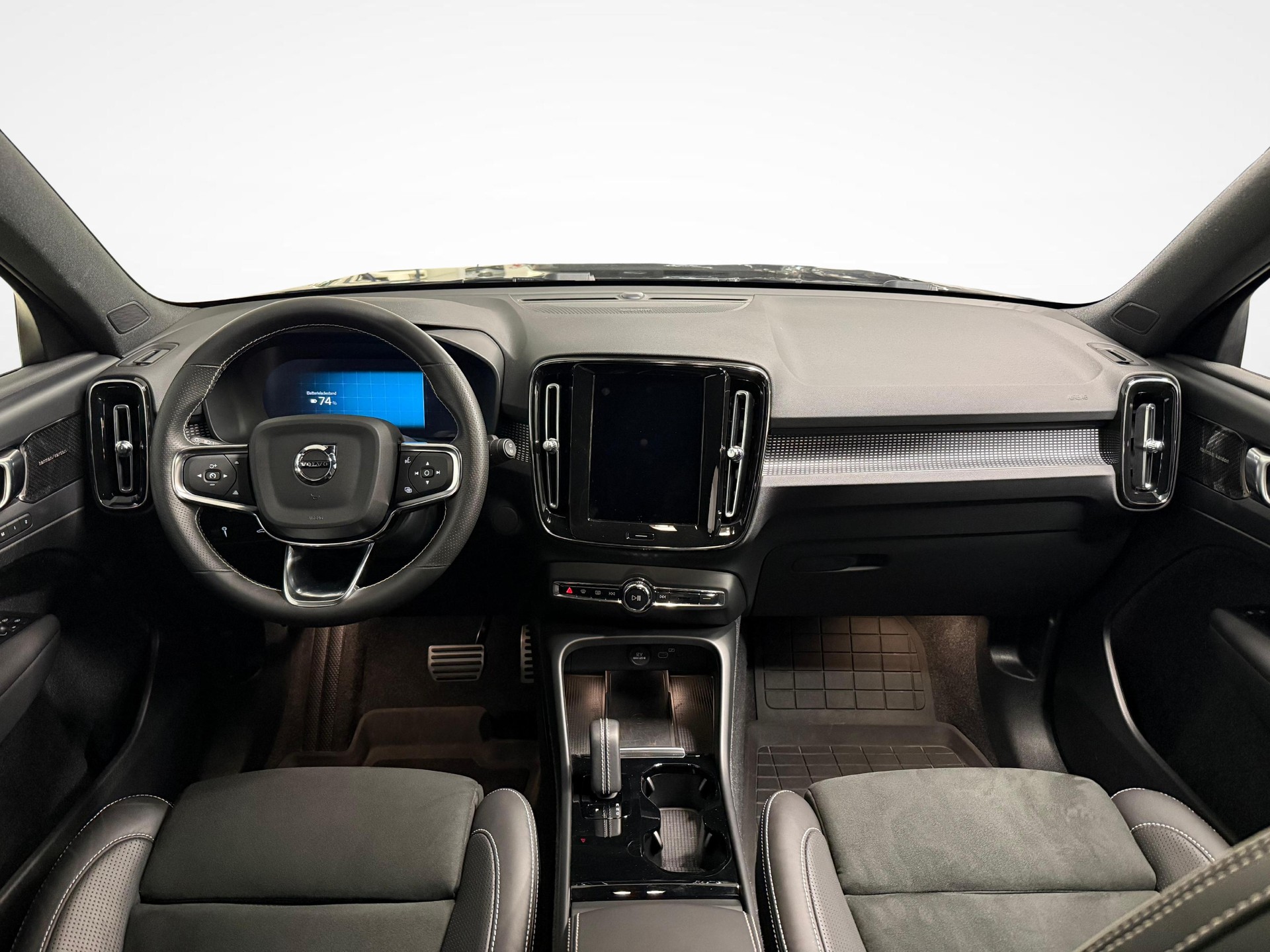 VOLVO XC40 P8 Twin R-Design AWD-image-8