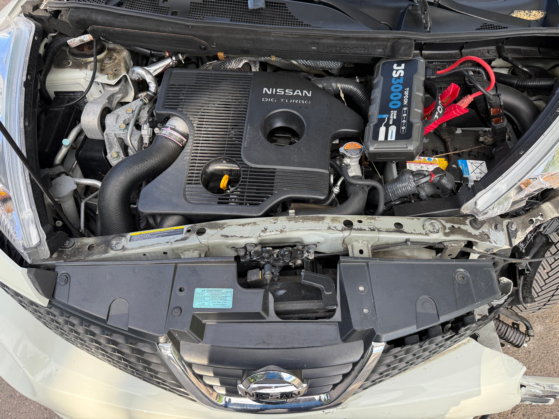 NISSAN Juke 1.6 DIG-T tekna 4x4 Xtronic M-CVT-image-13