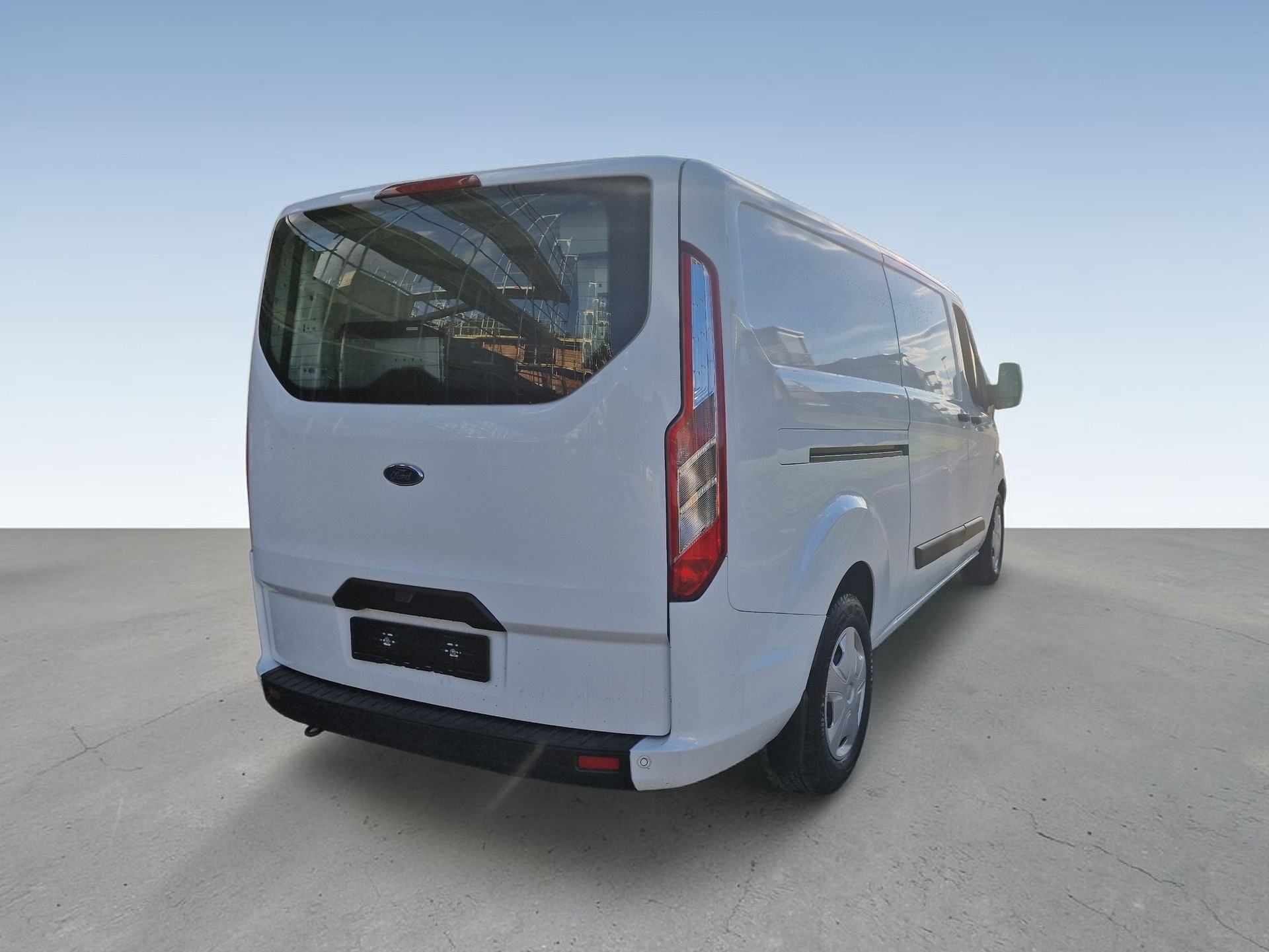 FORD Transit Custom Van 320 L2H1 Trend A 8x Rad Regaleinbau-image-4