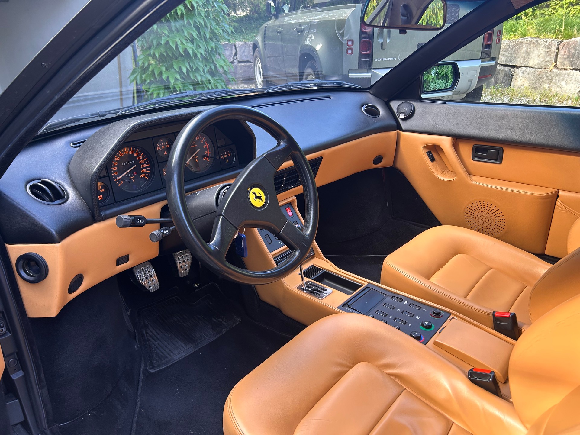 FERRARI Mondial 3.4 T-image-3