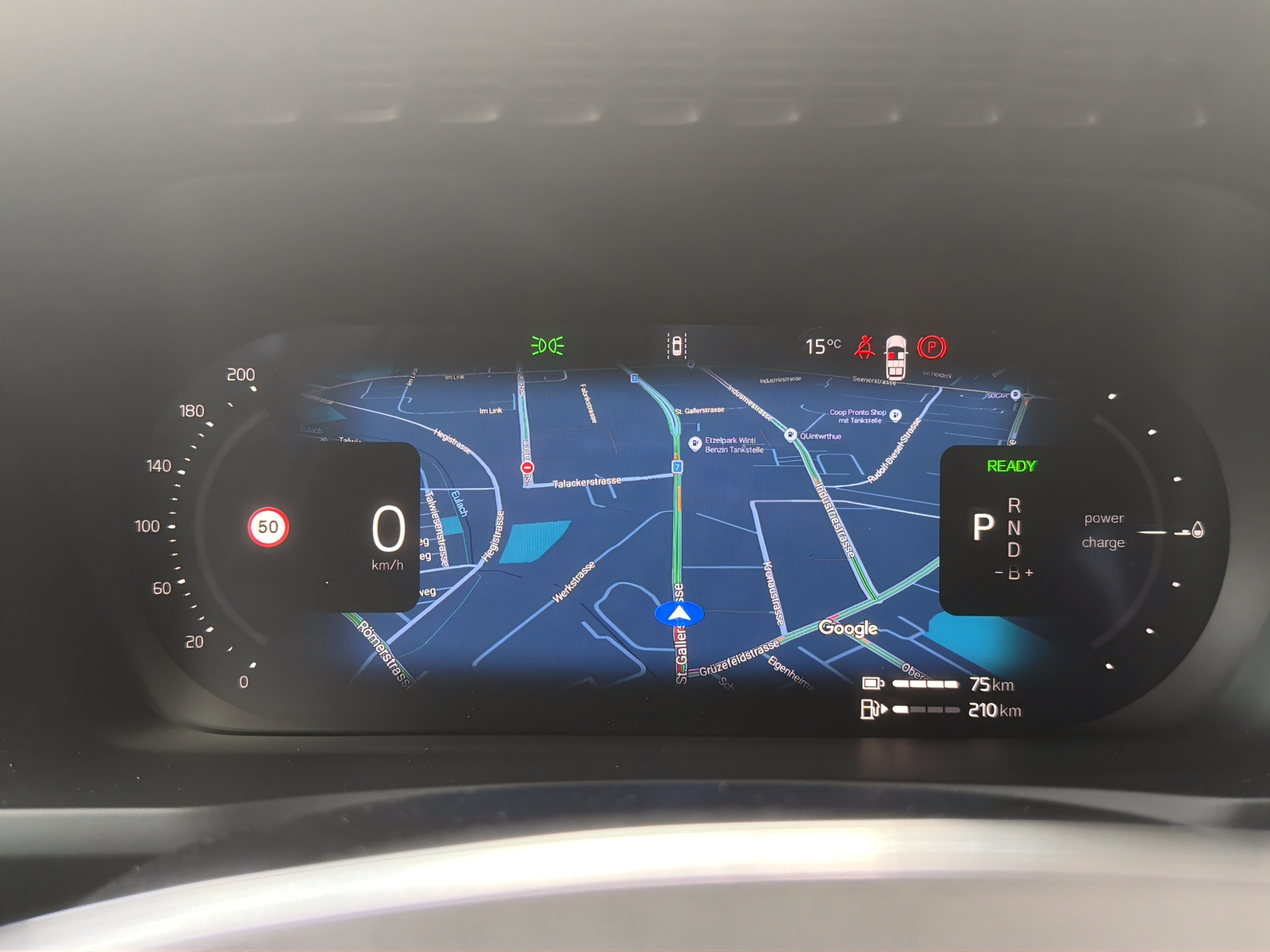 VOLVO XC90 T8 eAWD PluginHybrid Plus Dark Geartronic-image-11