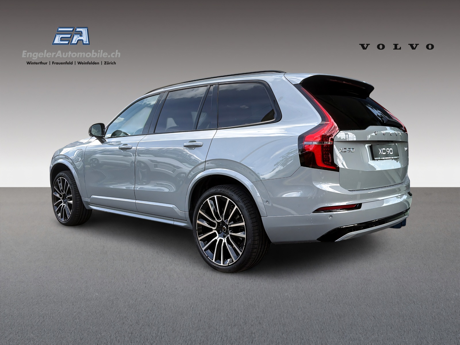 VOLVO XC90 T8 eAWD PluginHybrid Plus Dark Geartronic-image-4