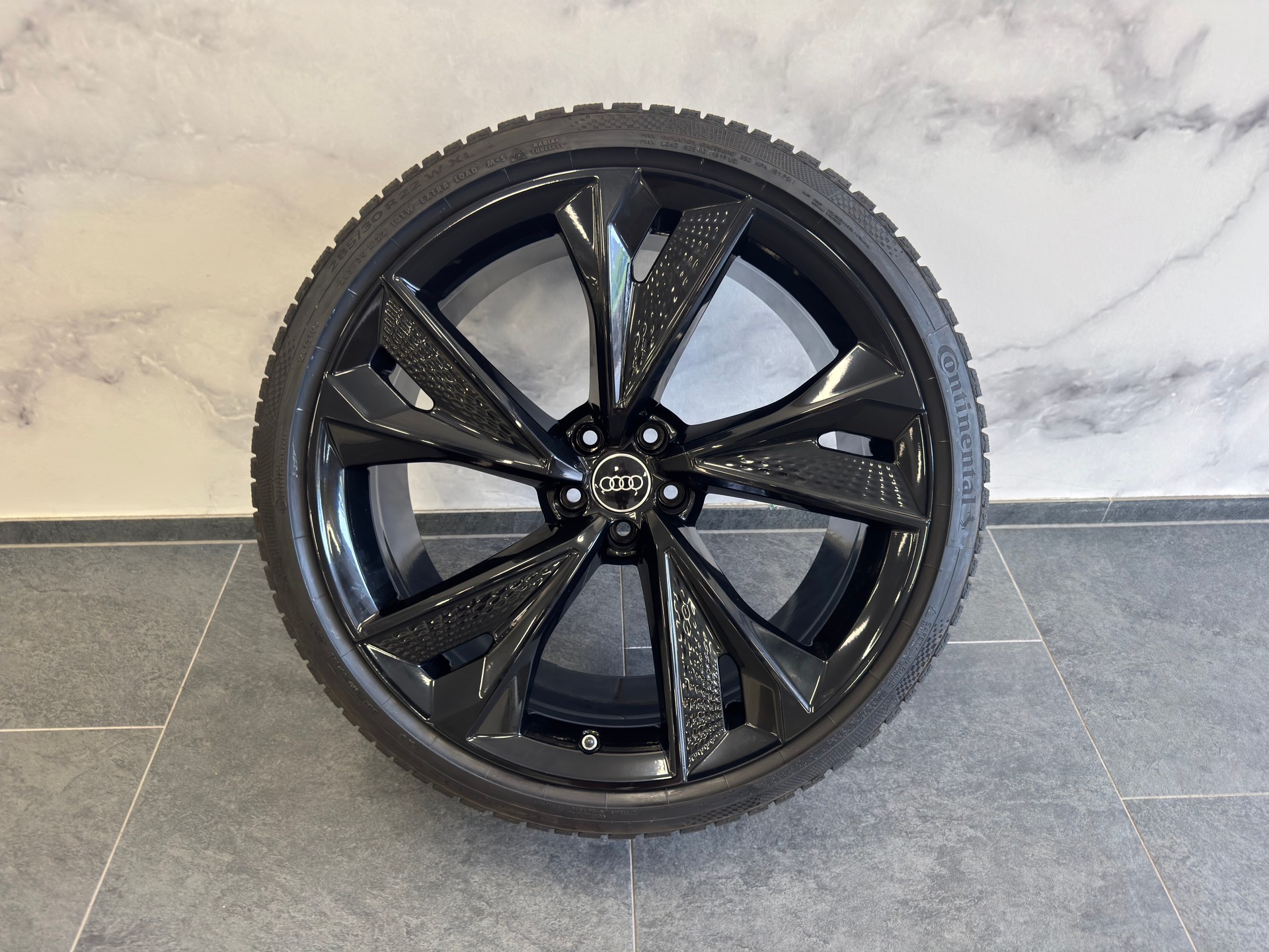 AUDI RS6 Avant 4.0 TFSI V8 quattro Keramikbremse / Sitzlüftung / Standheizung / B&O / AHK 2‘100kg-image-15