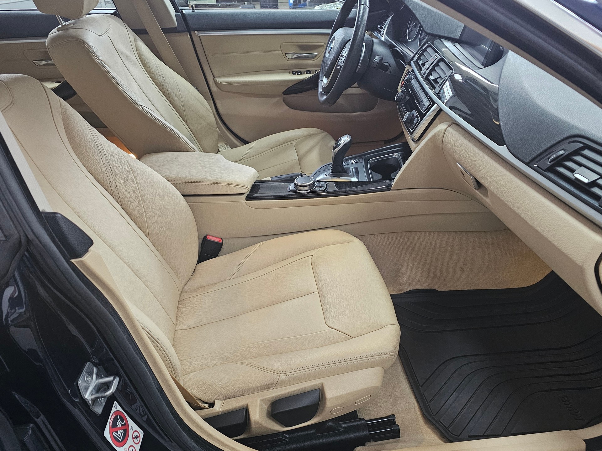 BMW 428i Gran Coupé Luxury Line Steptronic-image-2