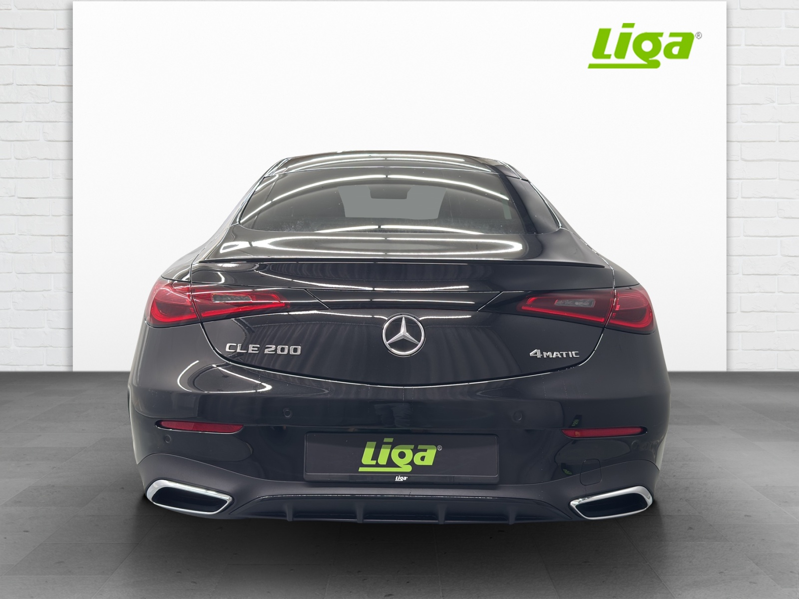MERCEDES-BENZ CLE 200 AMG Line 4Matic Coupé-image-4