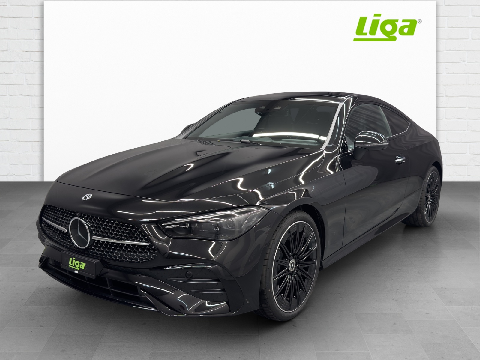MERCEDES-BENZ CLE 200 AMG Line 4Matic Coupé-showroom-element-2
