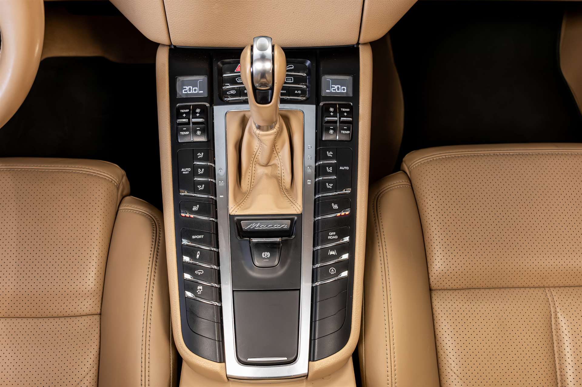PORSCHE Macan S PDK-image-6