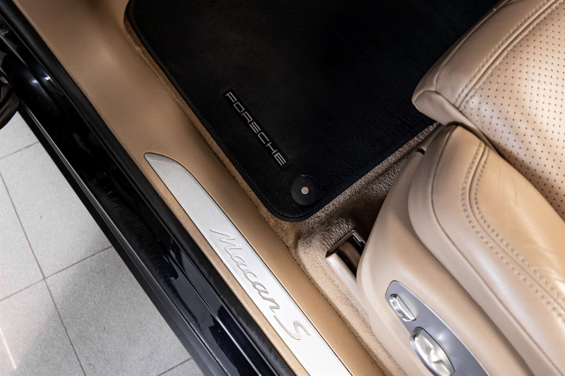 PORSCHE Macan S PDK-image-12