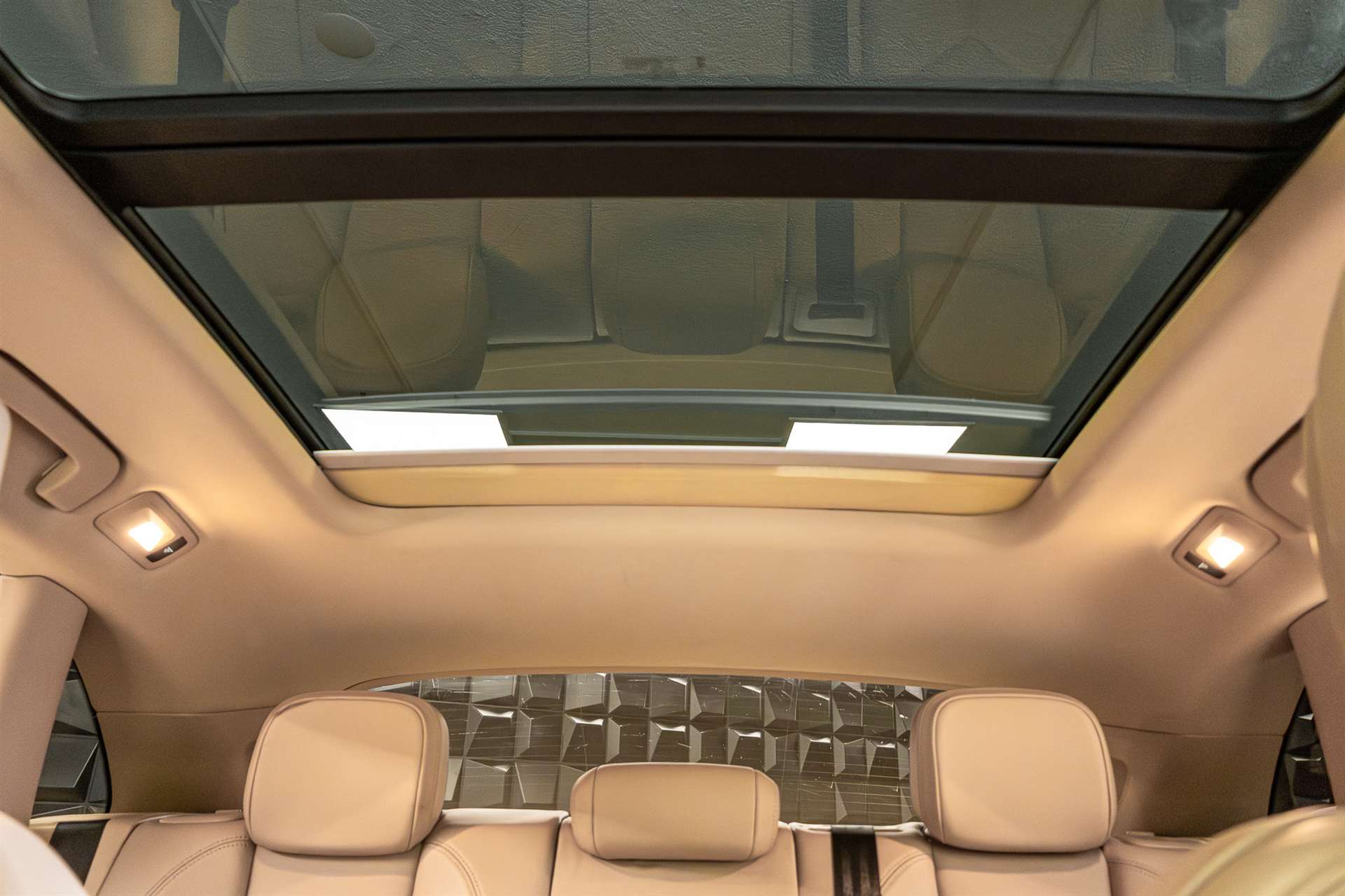 PORSCHE Macan S PDK-image-16