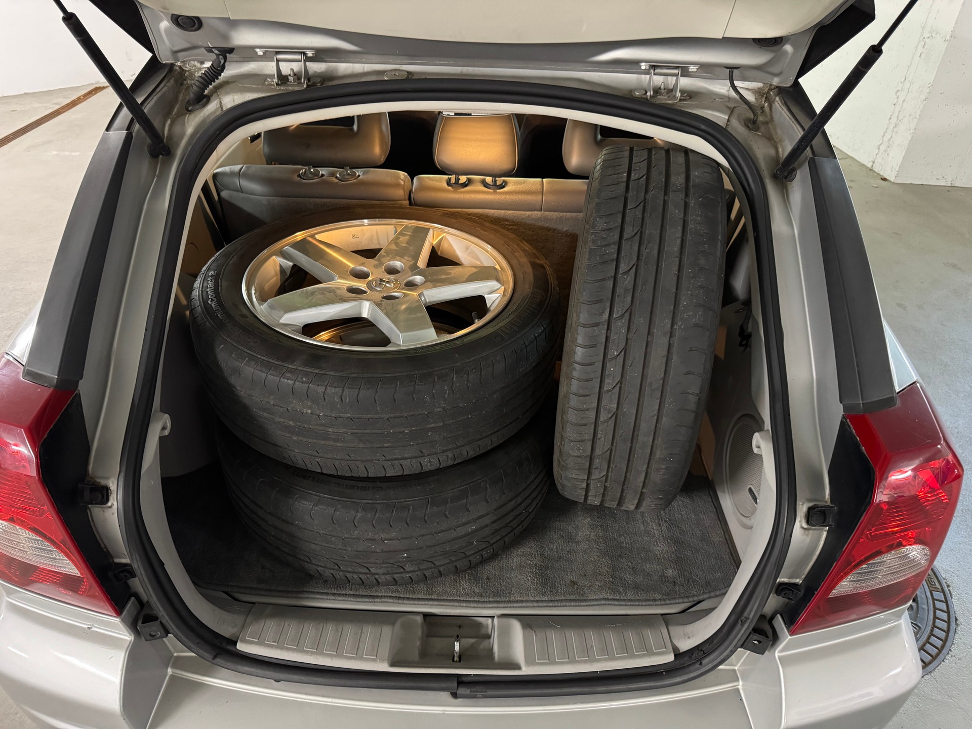 DODGE Caliber 2.4 R/T-image-7