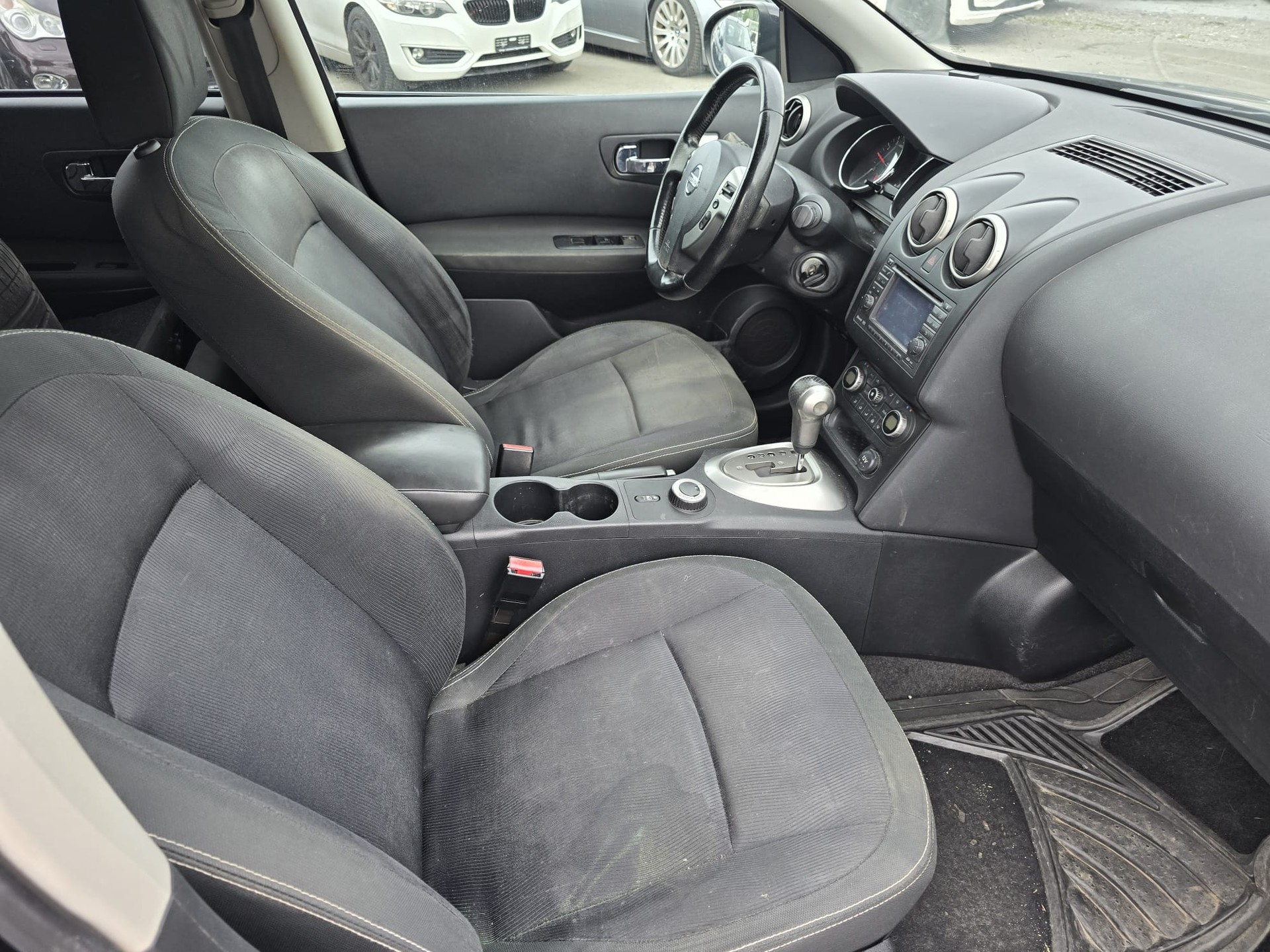NISSAN Qashqai 2.0 4WD i-Way XTronic CVT-image-12