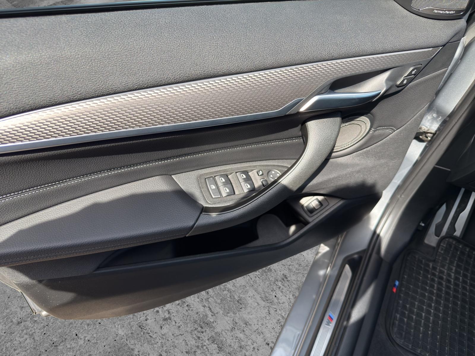 BMW X2 xDrive25d-image-12