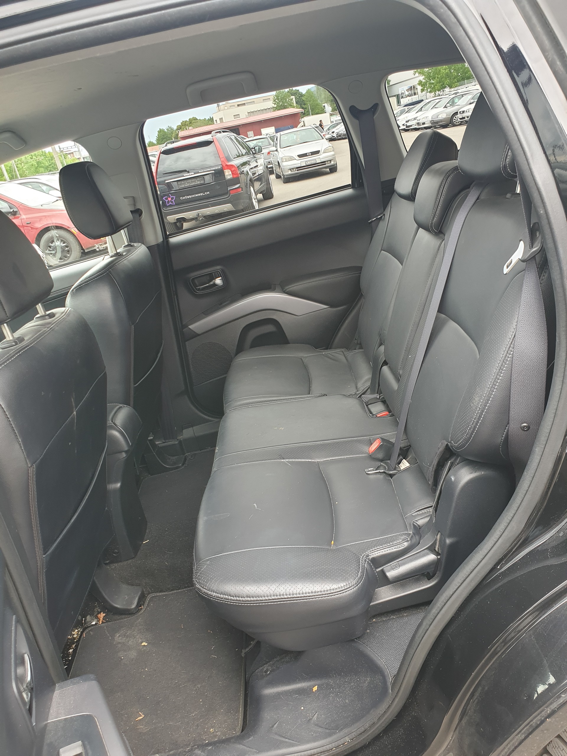 PEUGEOT 4007 2.2 HDi Dynamic DCS6-image-10