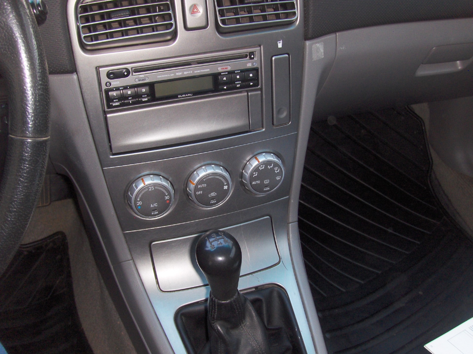 SUBARU Forester 2.0X Comfort-image-9