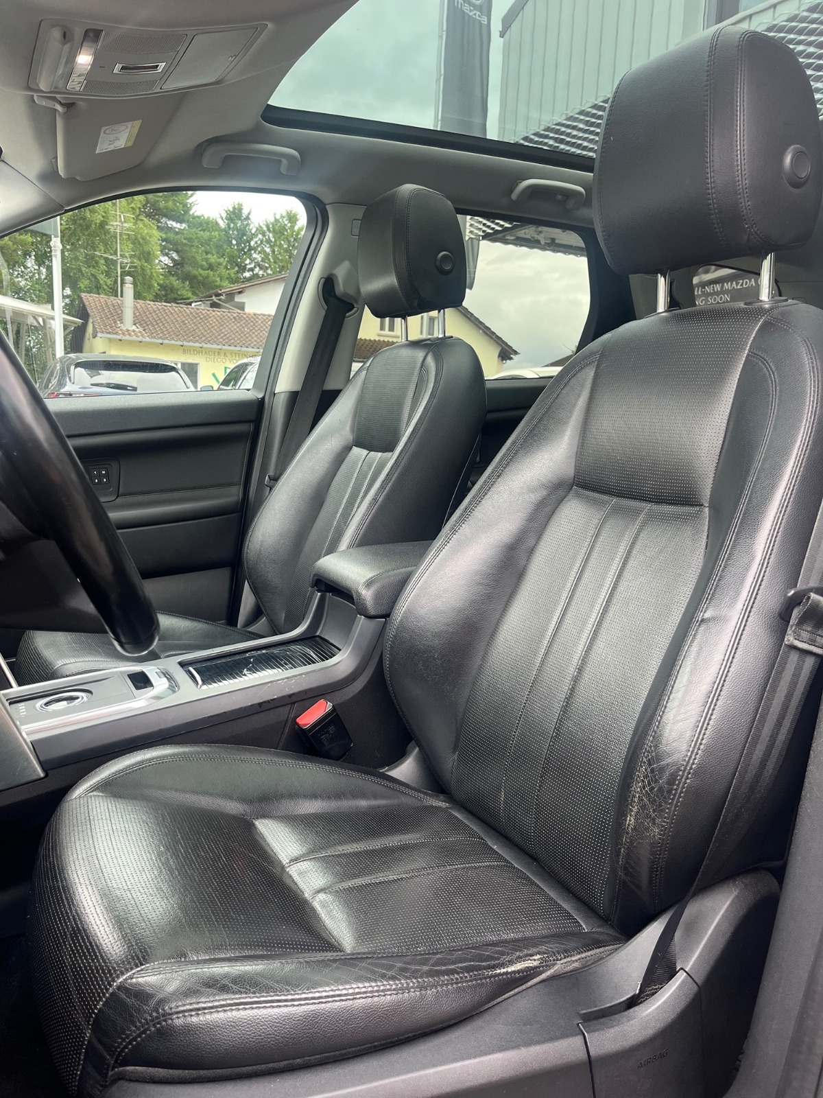 LAND ROVER Discovery Sport 2.0 TD4 HSE Luxury AT9-image-4