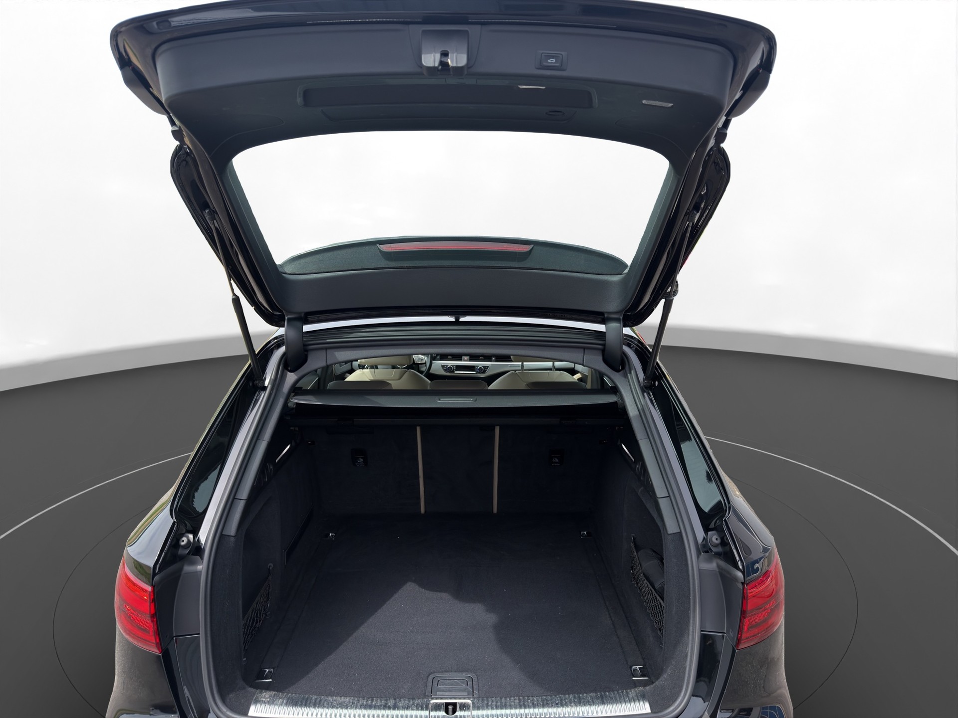 AUDI A4 Avant 3.0 TDI Sport quattro tiptronic-image-13