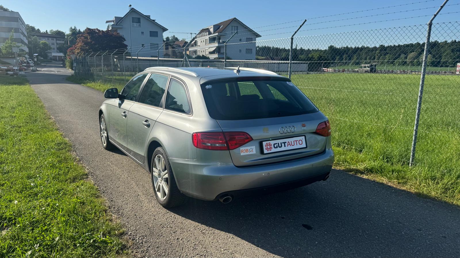 AUDI A4 Avant 3.0 TDI quattro tiptronic-image-2