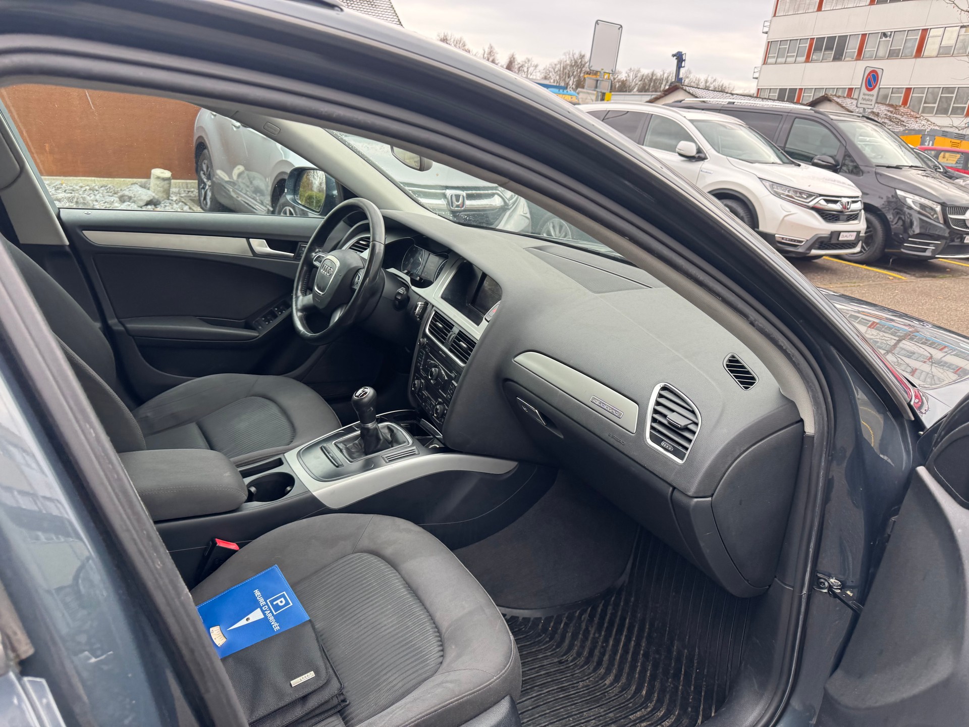 AUDI A4 Avant 1.8 TFSI quattro-image-7