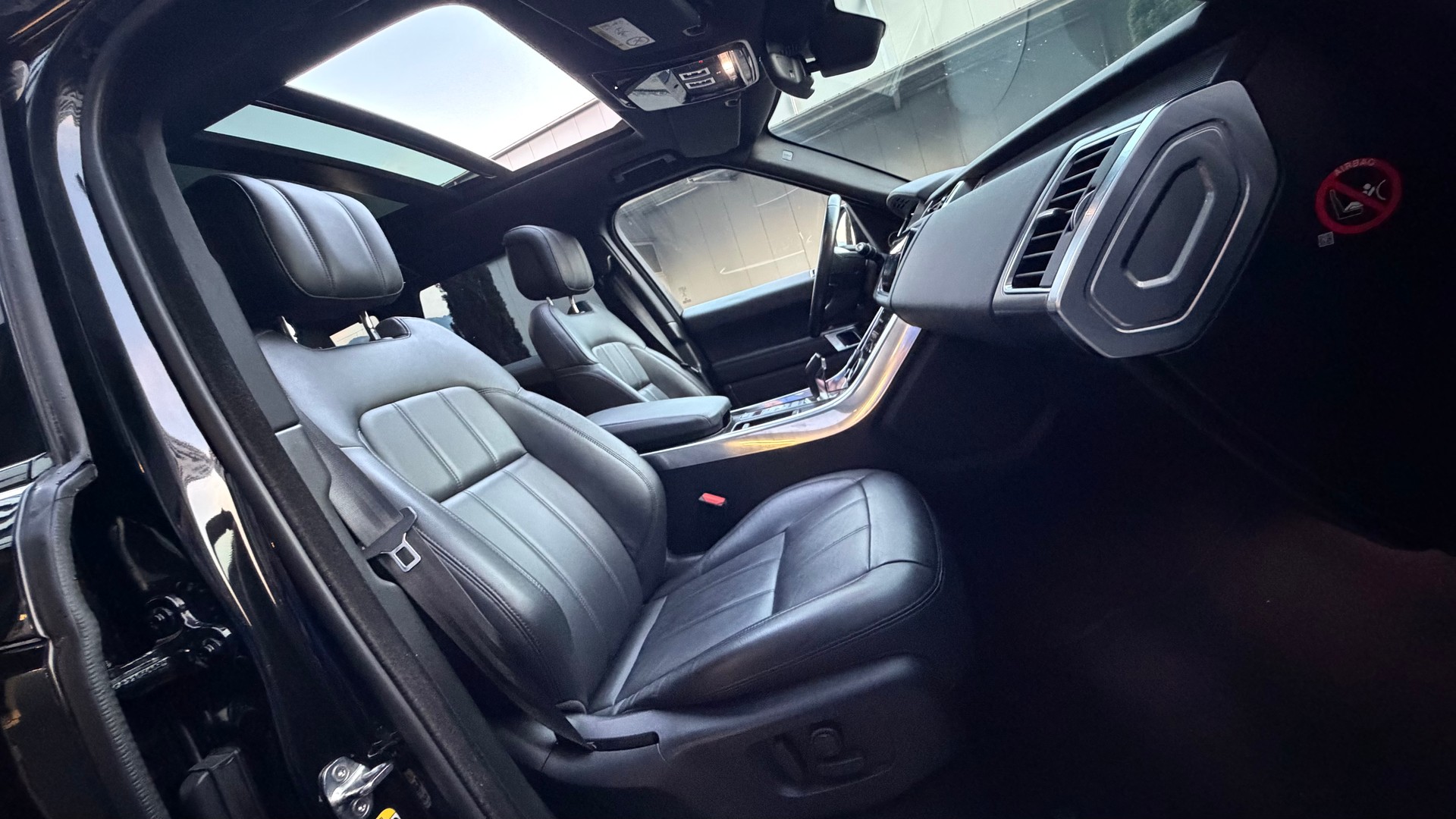 LAND ROVER Range Rover Sport 3.0 SDV6 HSE Dynamic Automatic-image-27