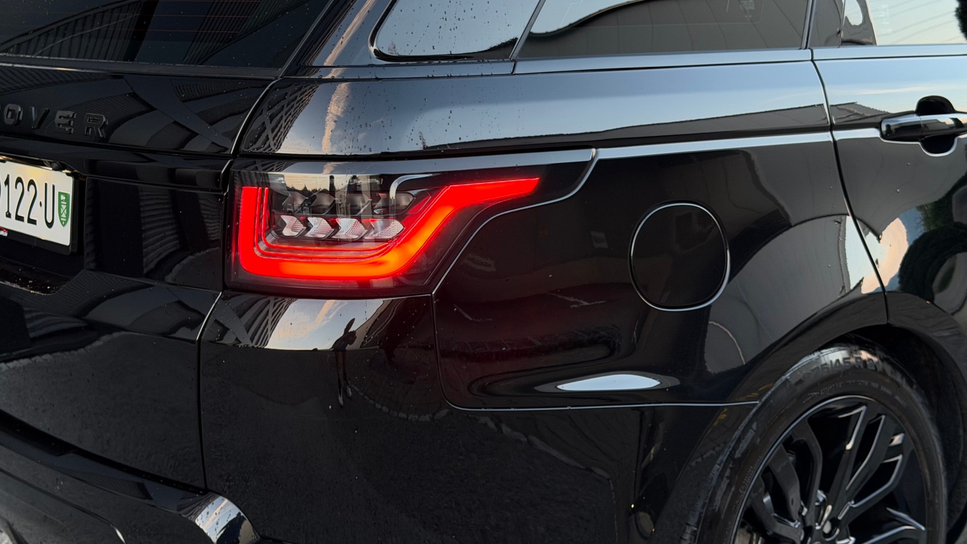 LAND ROVER Range Rover Sport 3.0 SDV6 HSE Dynamic Automatic-image-6