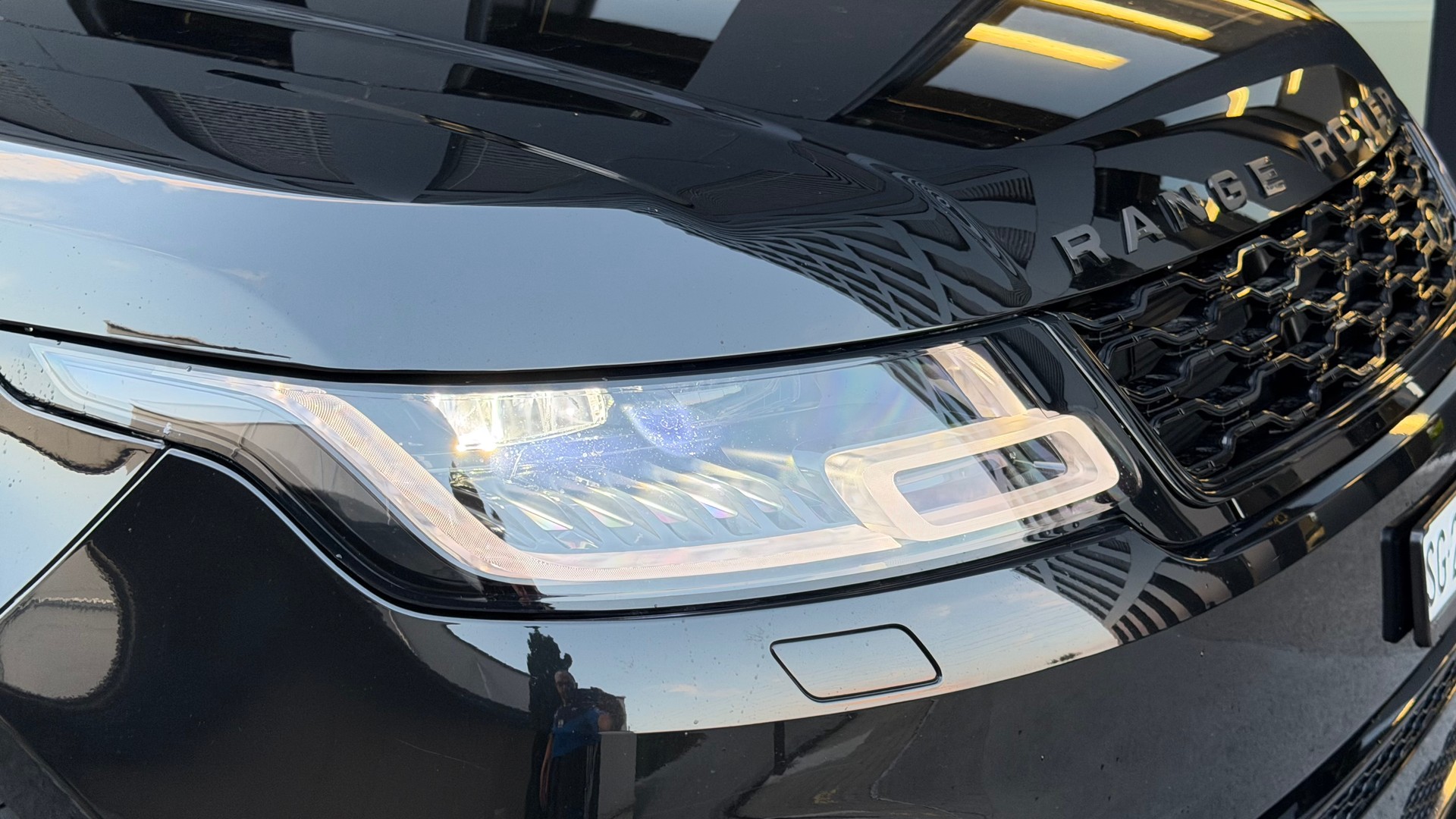 LAND ROVER Range Rover Sport 3.0 SDV6 HSE Dynamic Automatic-image-4