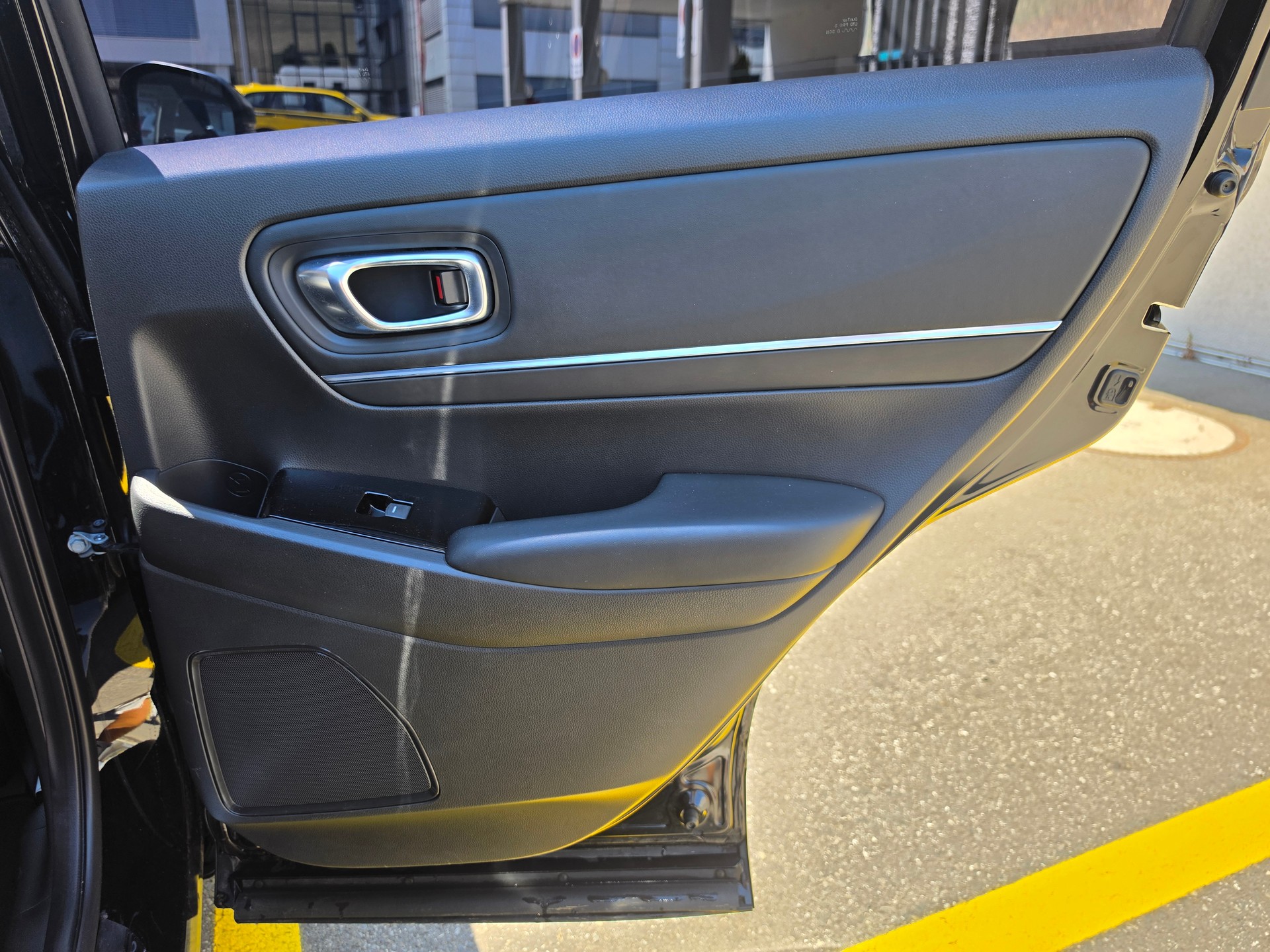 HONDA HR-V 1.5i-MMD Advance CVT-image-17