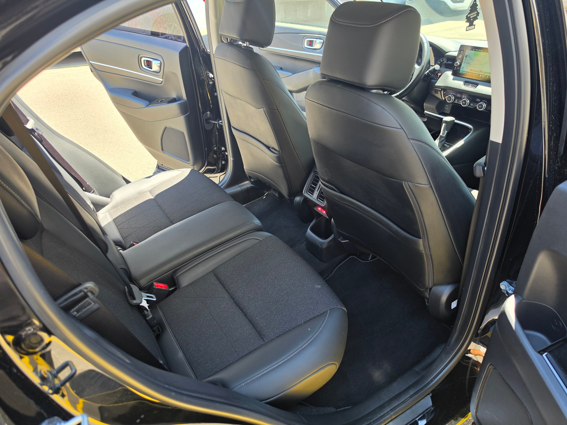 HONDA HR-V 1.5i-MMD Advance CVT-image-16