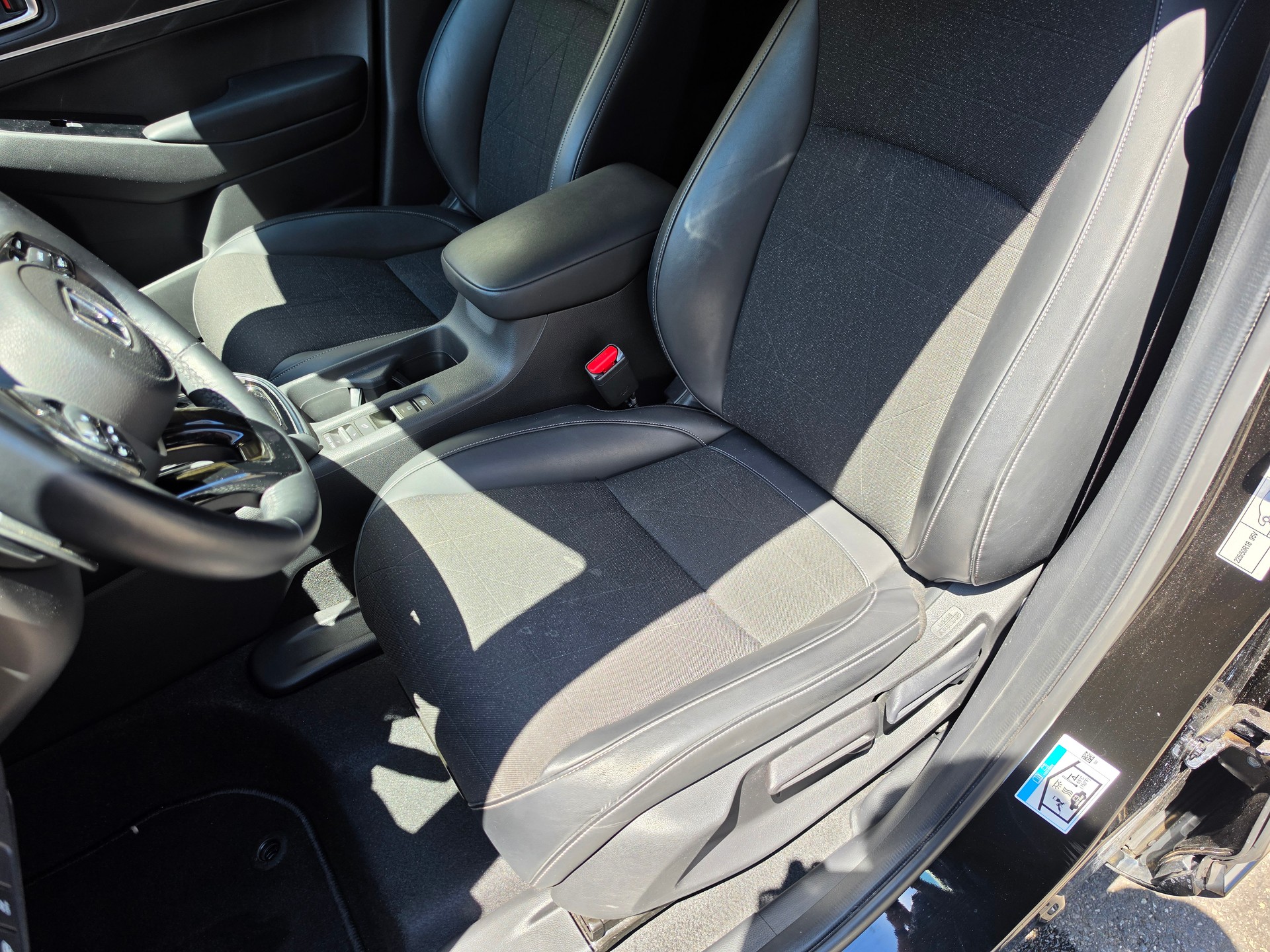 HONDA HR-V 1.5i-MMD Advance CVT-image-9