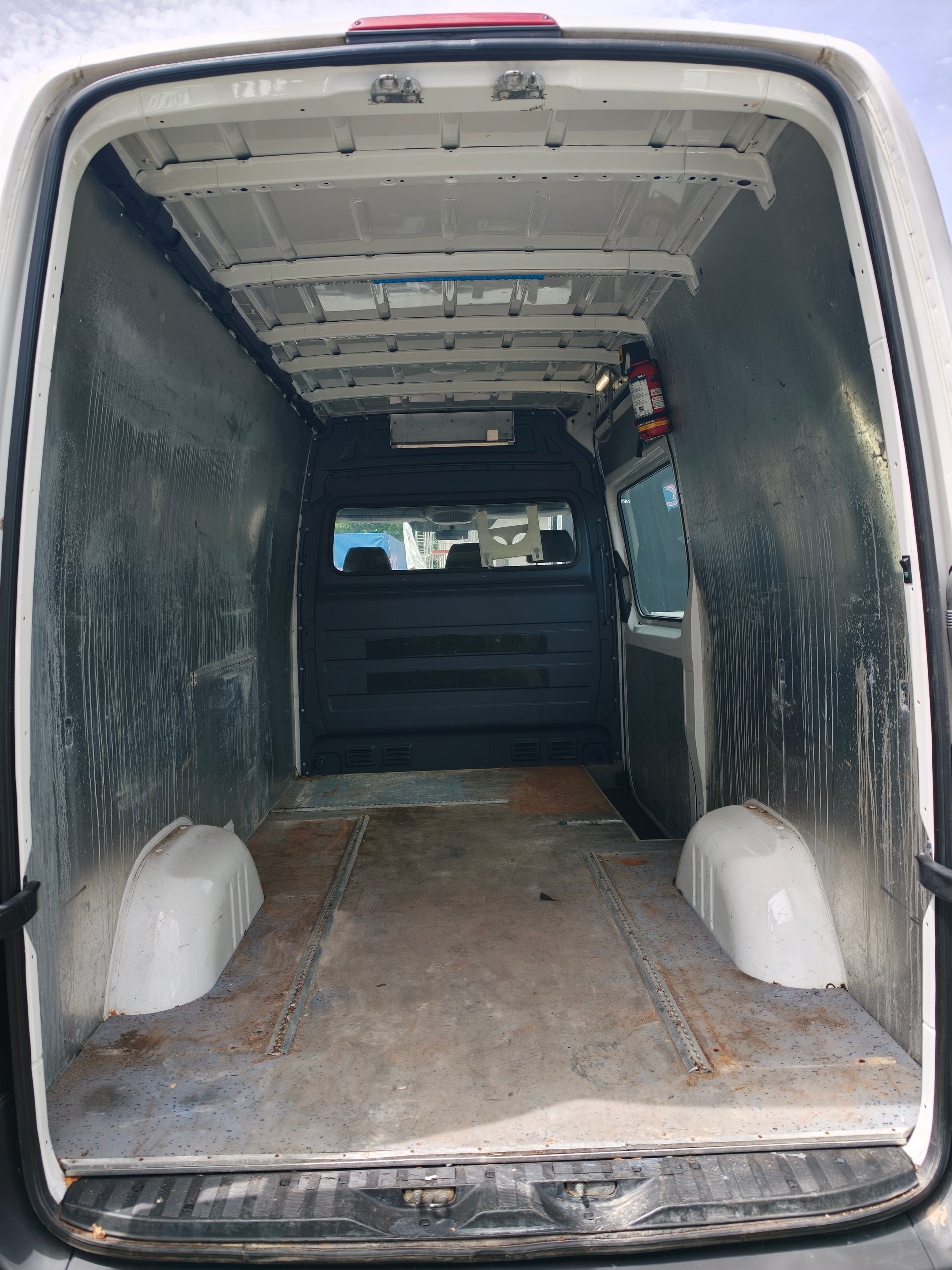 VW 2.0 TDI 136 Entry-image-4