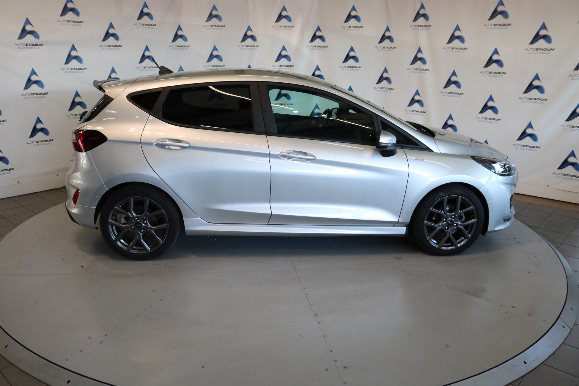 FORD Fiesta 1.0 SCTi MHEV ST Line Automat-image-28
