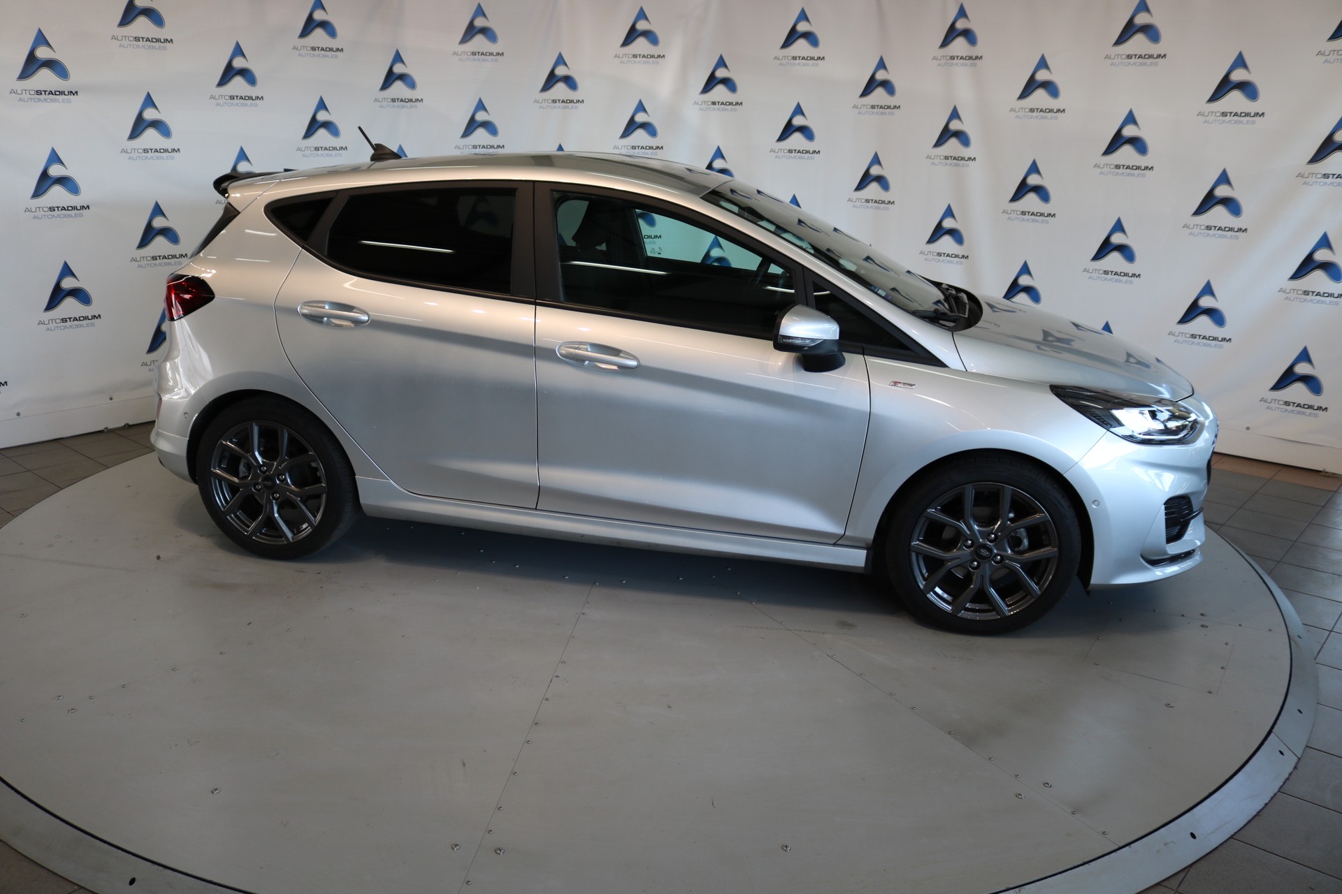 FORD Fiesta 1.0 SCTi MHEV ST Line Automat-image-29