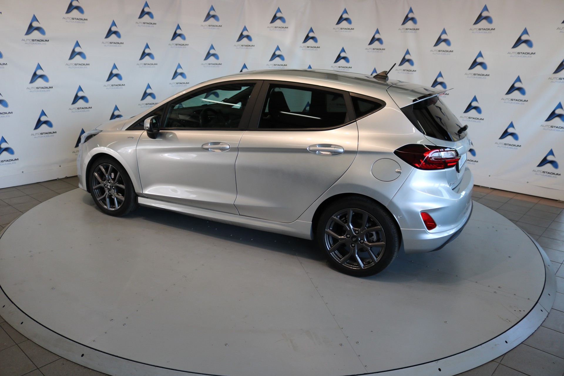 FORD Fiesta 1.0 SCTi MHEV ST Line Automat-image-19