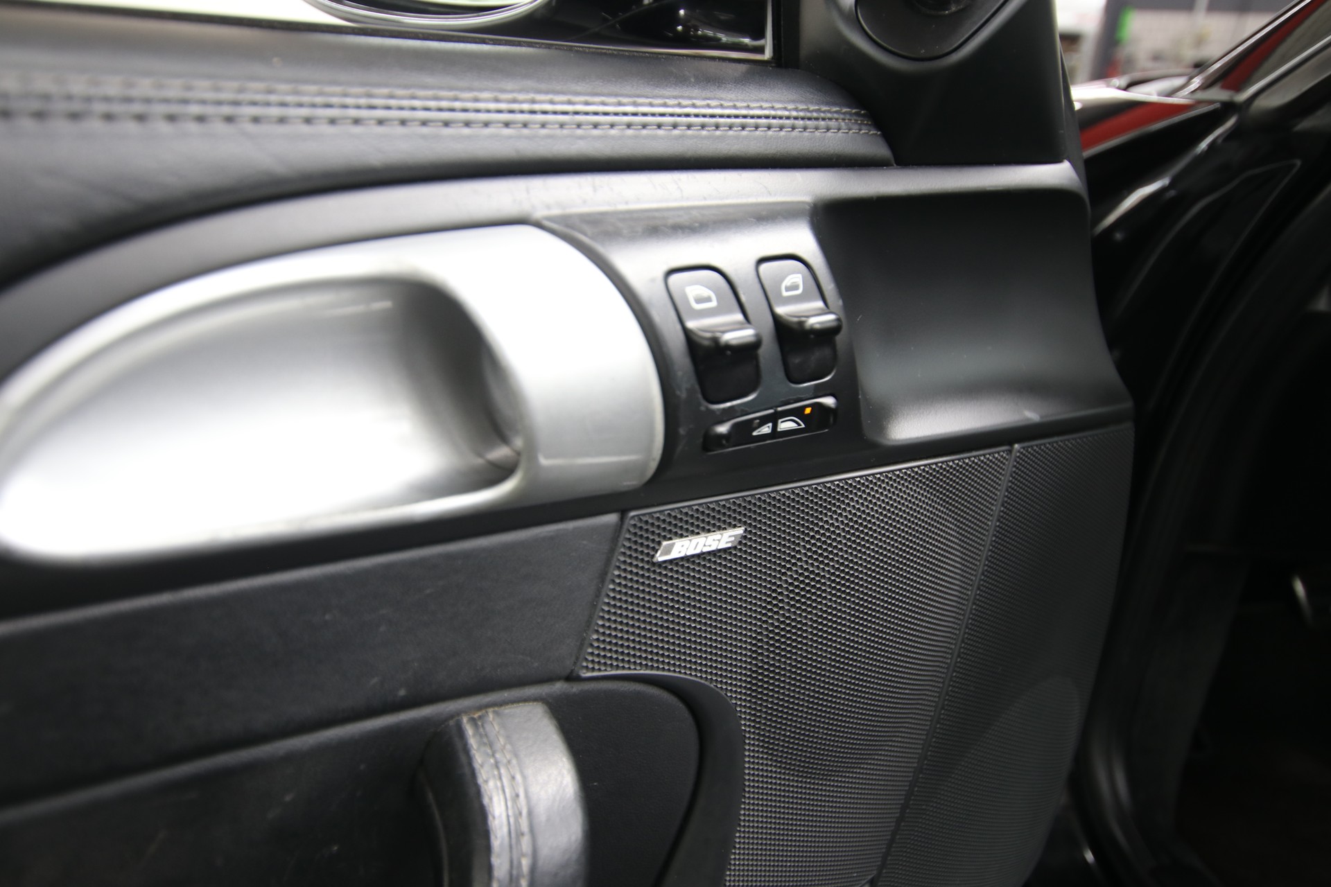 PORSCHE 911 Cabrio Carrera S-image-26