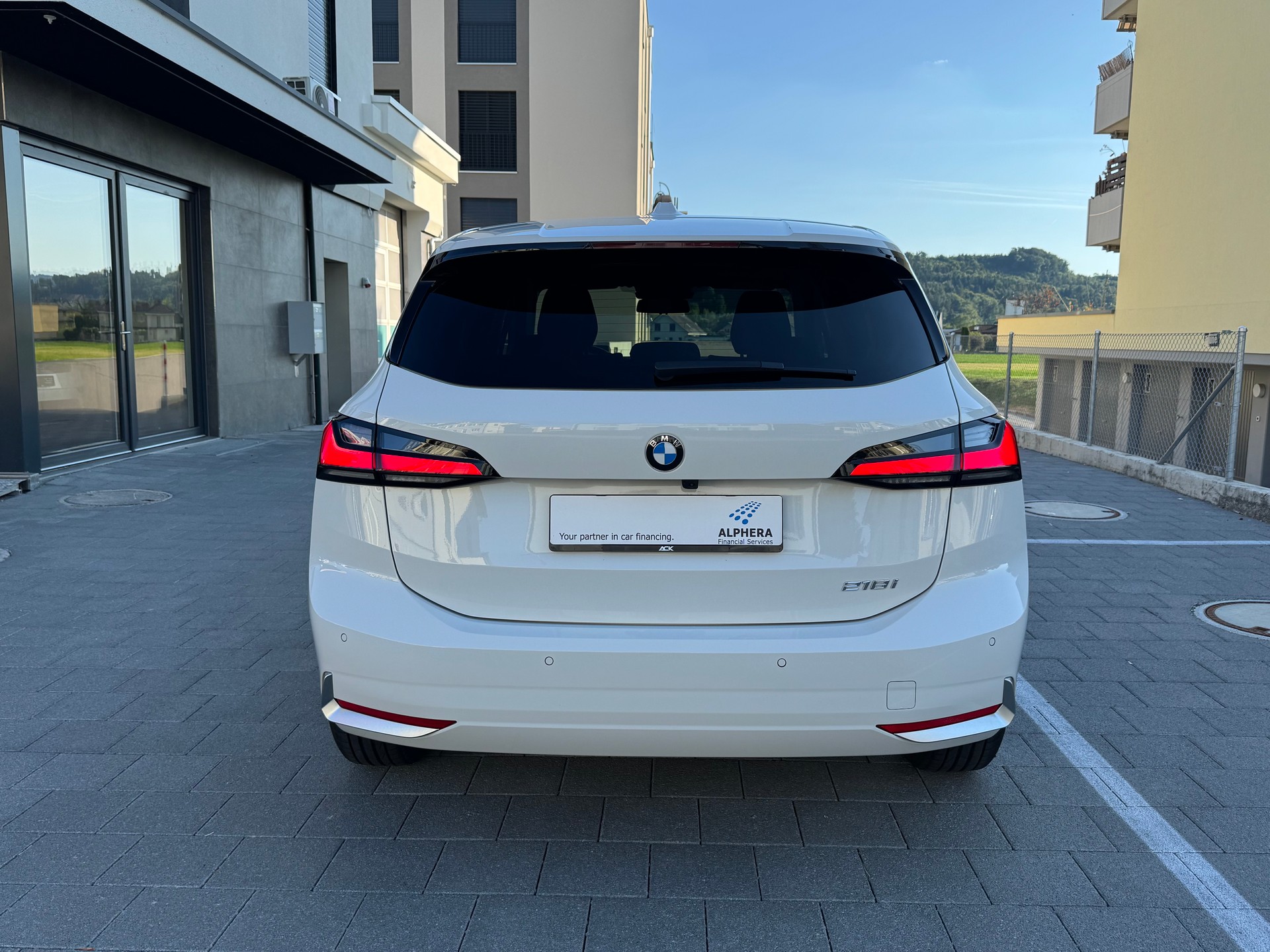 BMW 218i Active Tourer DKG-image-3