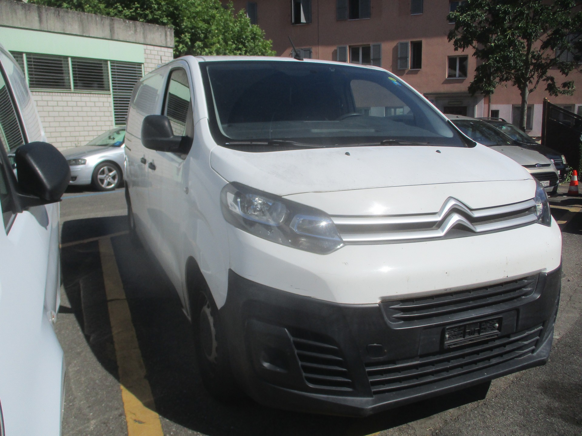 CITROEN Jumpy 1.6 BlueHDi 95 M Komfort-image-1