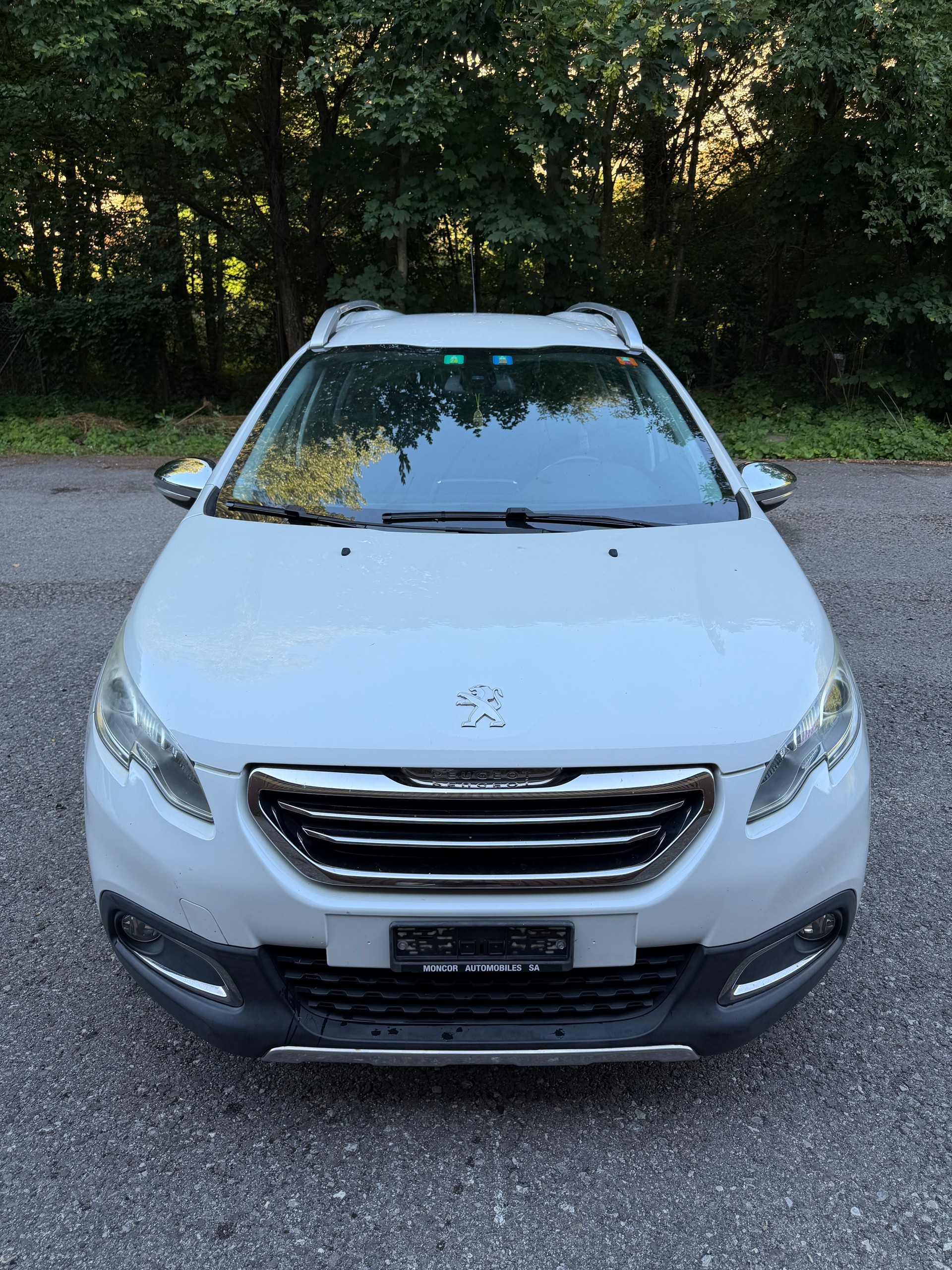 PEUGEOT 2008 1.2 VTI Active-image-0