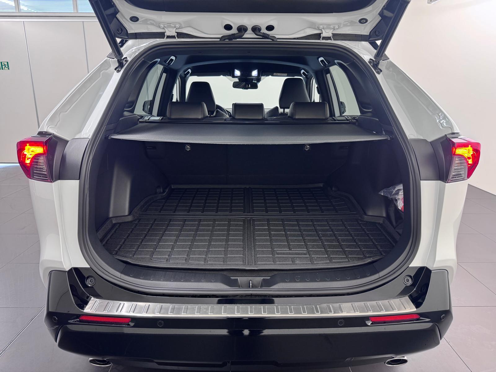 SUZUKI Across 2.5 PHEV Compact Top 4x4-image-13