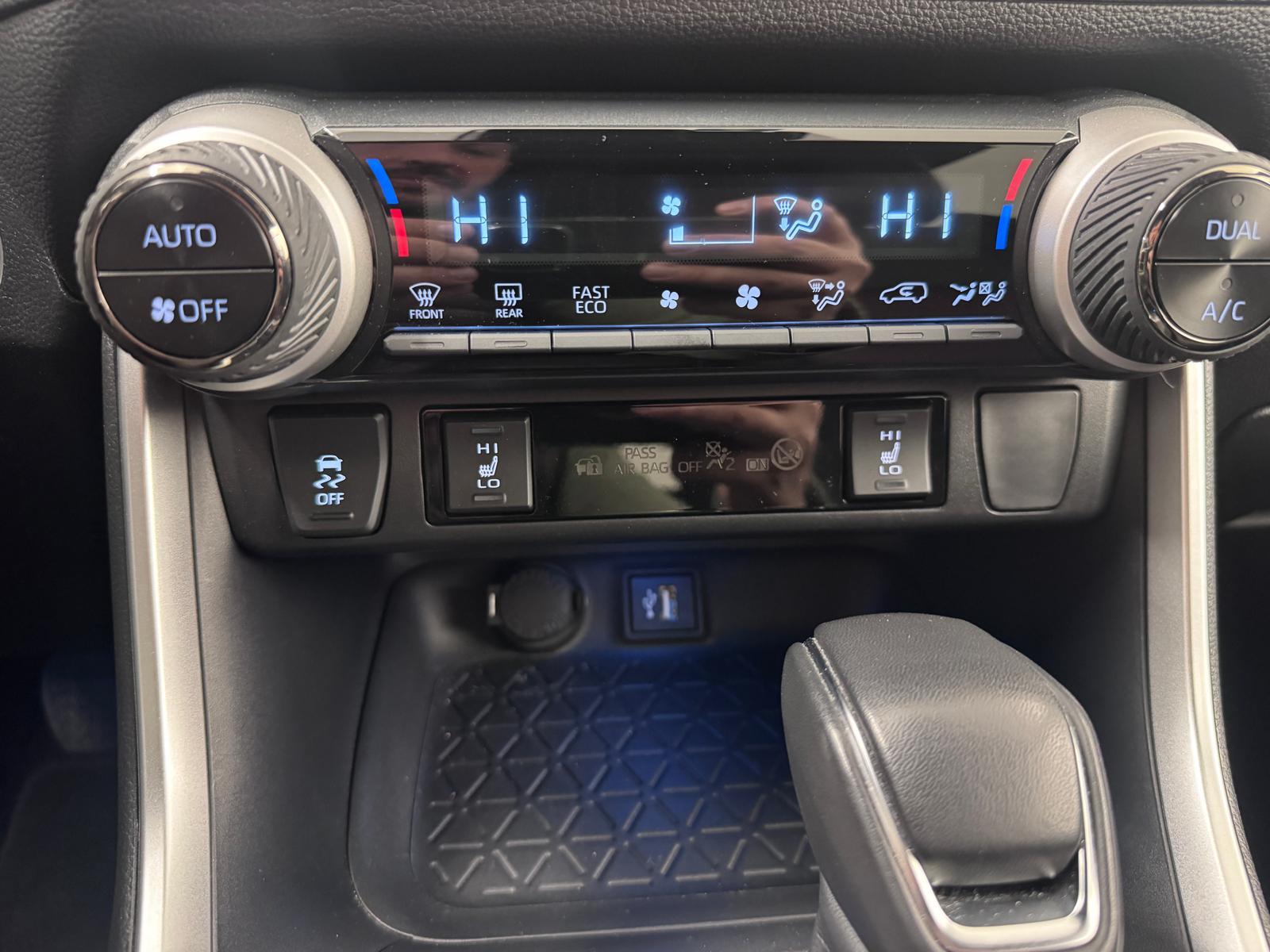 SUZUKI Across 2.5 PHEV Compact Top 4x4-image-10