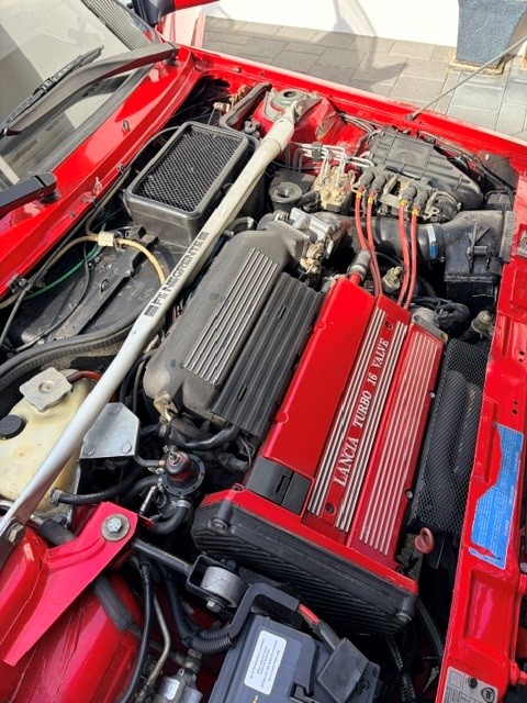 LANCIA Delta 2.0 HF Turbo Integrale Evo.-image-5