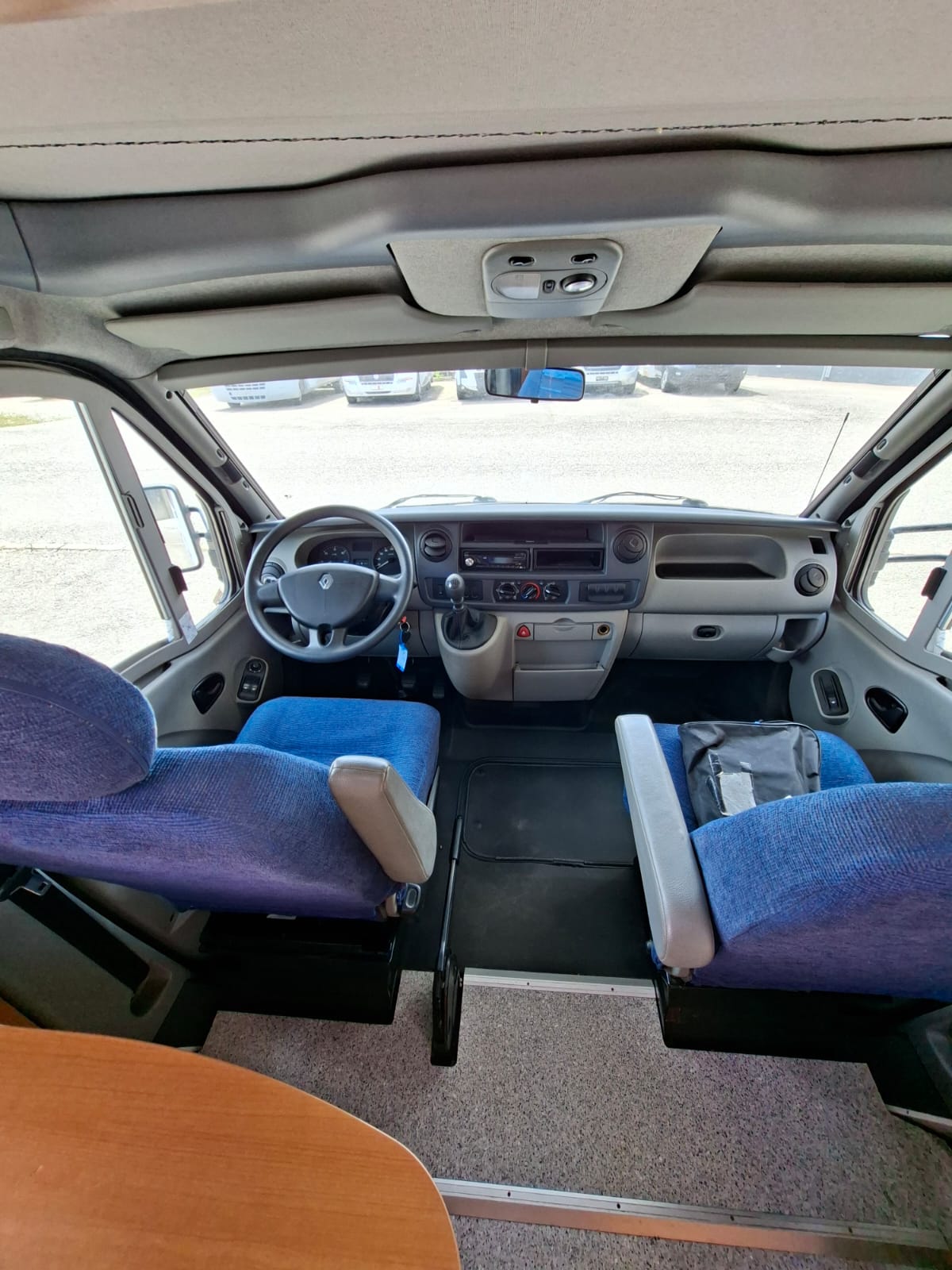 RENAULT Knaus Sun Travailler-image-6