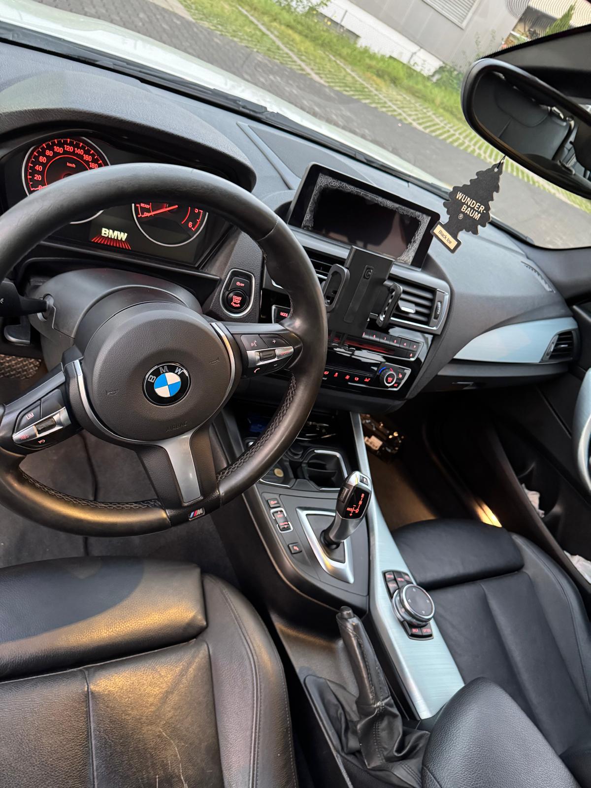 BMW 120d xDrive SAG-image-4