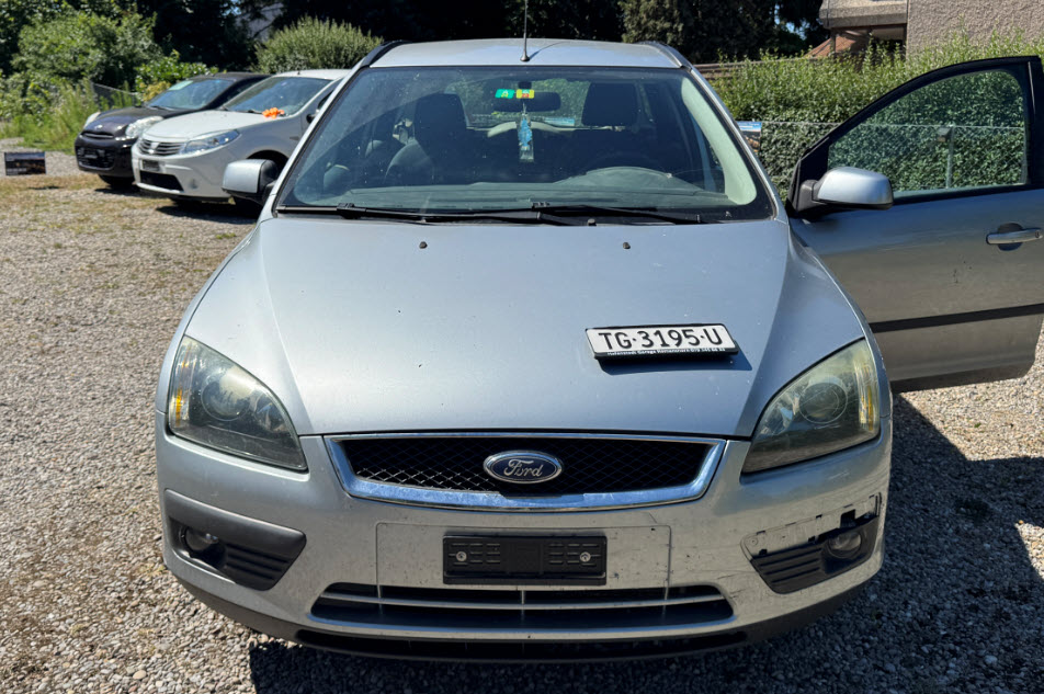 FORD FOCUS-image-9