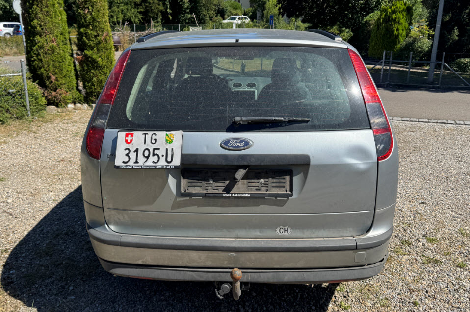 FORD FOCUS-image-10