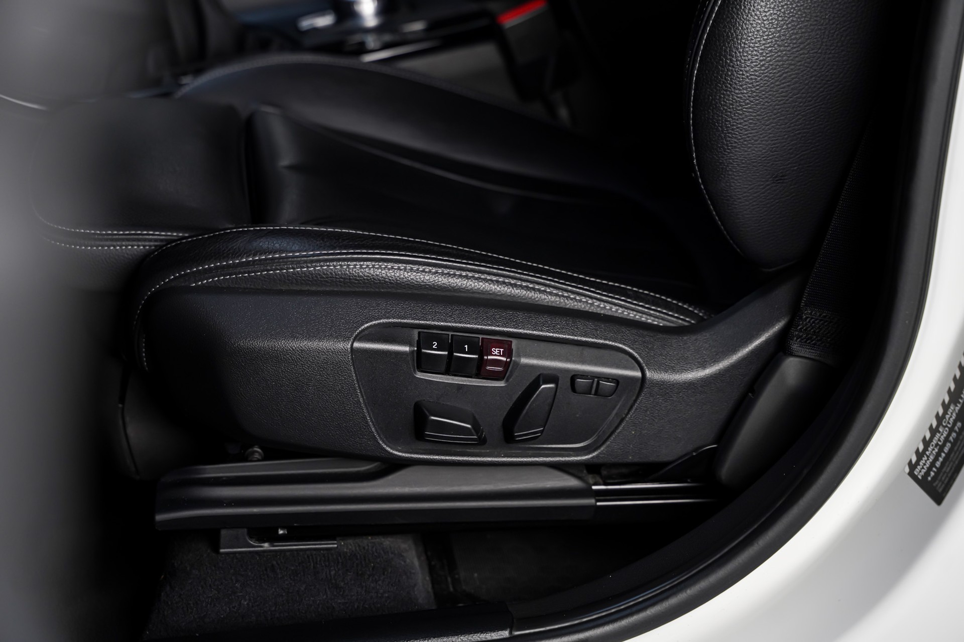 BMW X1 sDrive 20d M Sport Steptronic-image-12