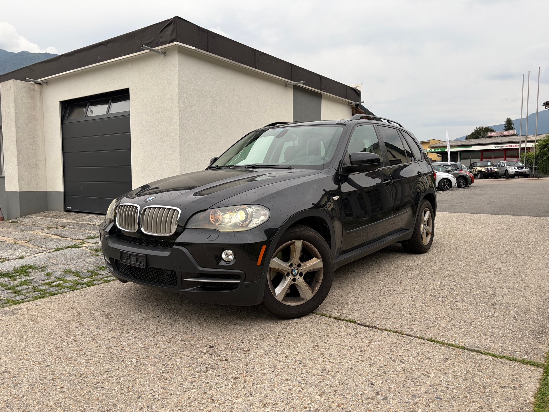 BMW X5 xDrive 30d USA Version 7 Platz-image-1