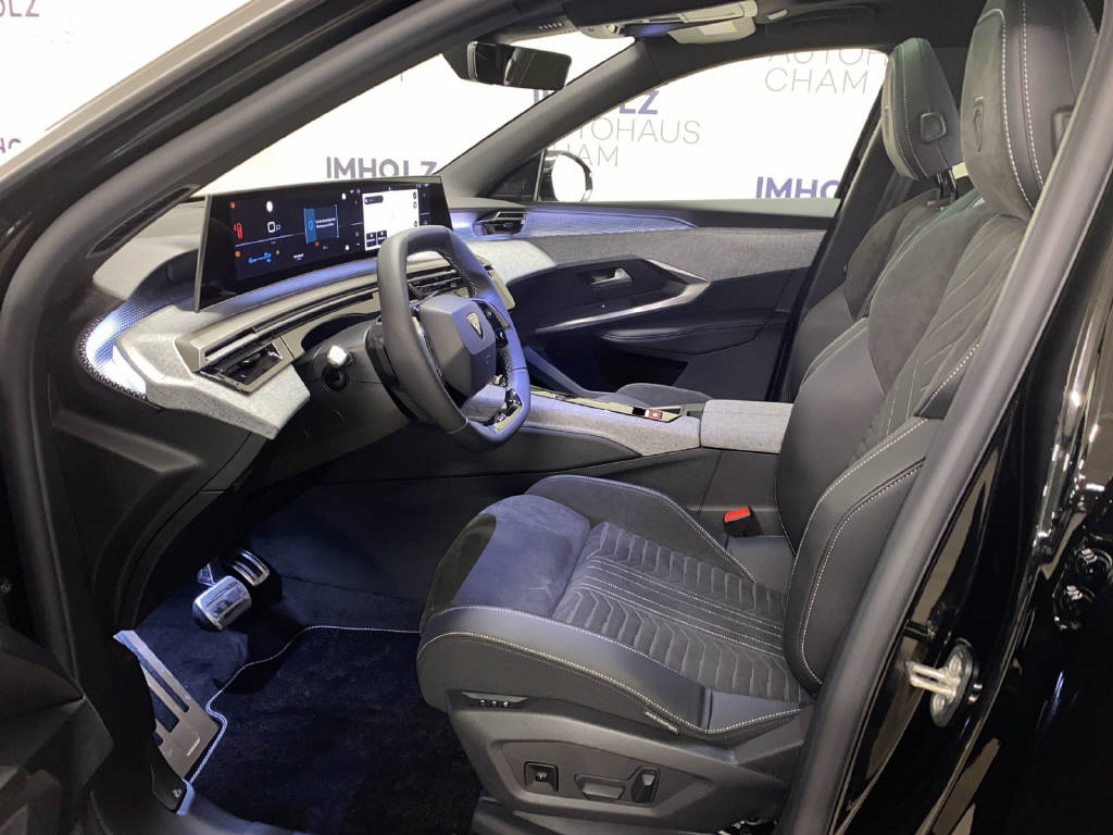 PEUGEOT 5008 1.6 PHEV 225 GT-image-15