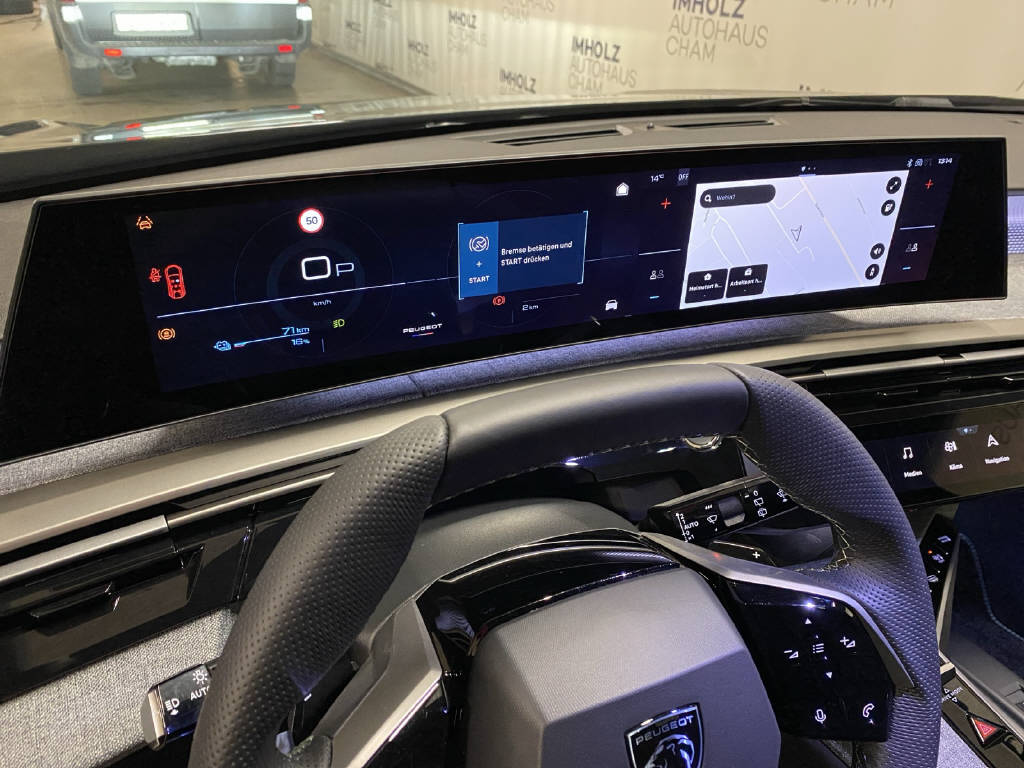 PEUGEOT 5008 1.6 PHEV 225 GT-image-8