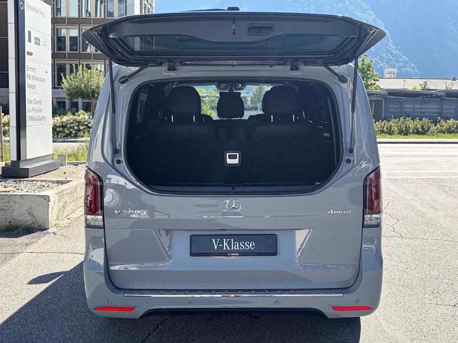 MERCEDES-BENZ V 300 d Exclusive L SWISS EDITION 4MATIC-image-10