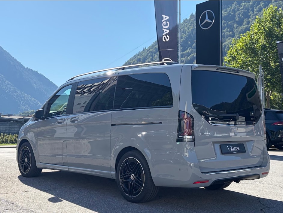 MERCEDES-BENZ V 300 d Exclusive L SWISS EDITION 4MATIC-image-7